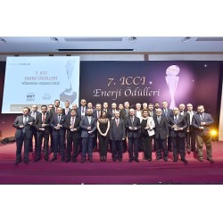 Sektörel Fuarcılık tarafından düzenlenen fuarda, 225 uluslararası katılımcı firma ile 14.140 ziyaretçi buluştu, Enerji Ödülleri verildi. Sektörel Fuarcılık tarafından düzenlenen fuarda, 225 uluslararası katılımcı firma ile 14.140 ziyaretçi buluştu, Enerji Ödülleri verildi.