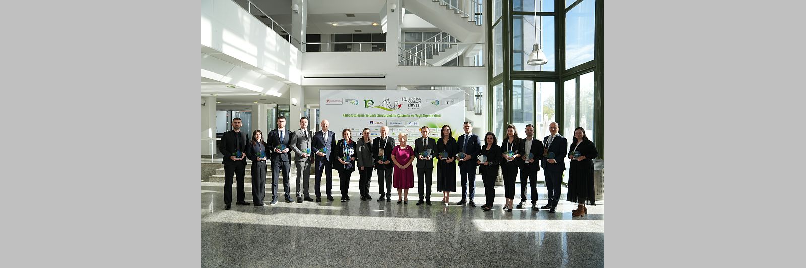 Karbonsuz Karbon Zirvesinde Türkiye Karbonsuzlaşma Yolu Konuşuldu