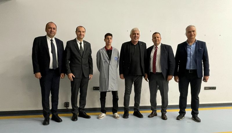 DemirDöküm, gençlerin eğitim yolculuğunu desteklemeye devam ediyor